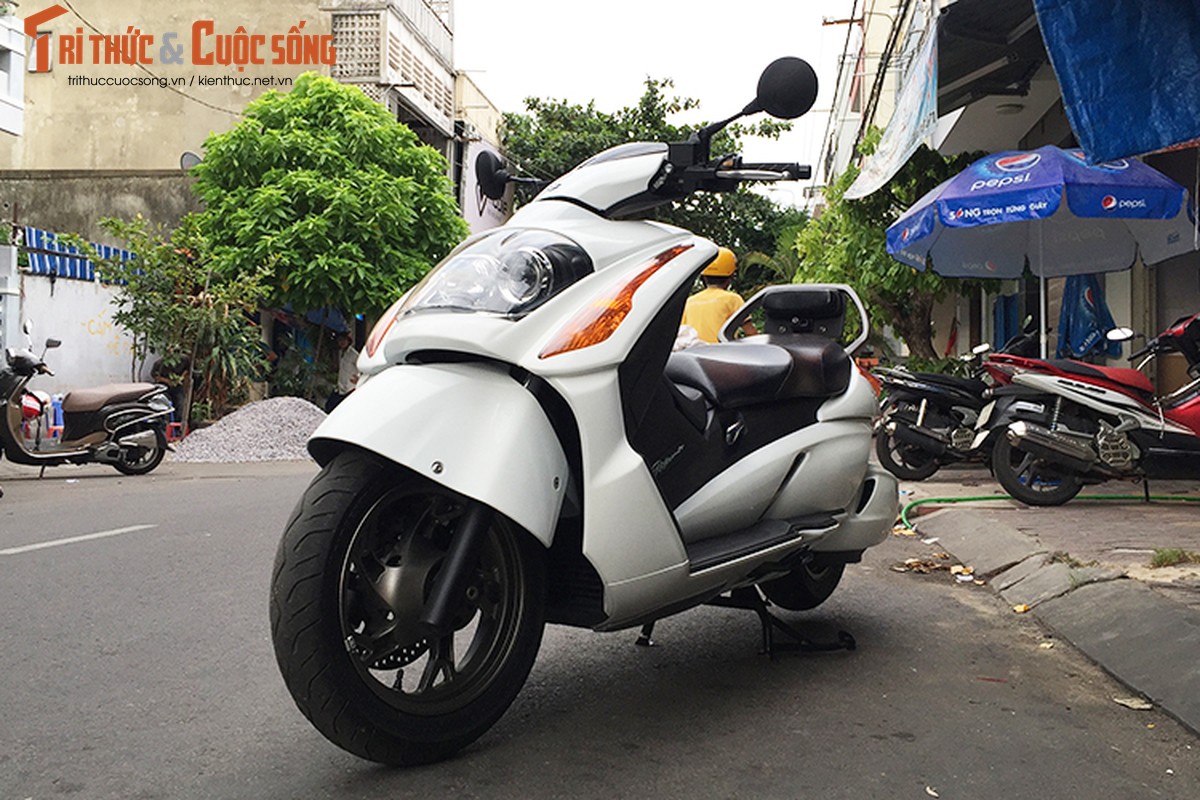 Scooter PKL “hang hiem” Suzuki Gemma hon 300 trieu tai VN